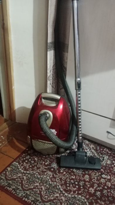 Pilisos iwlawi zoʻr