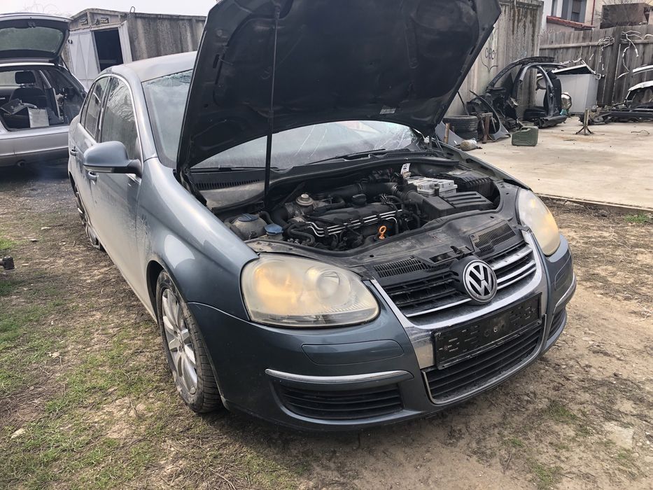 Bara fata Vw Jetta 2006 1.9 BKC 77kw 105cp completa grila