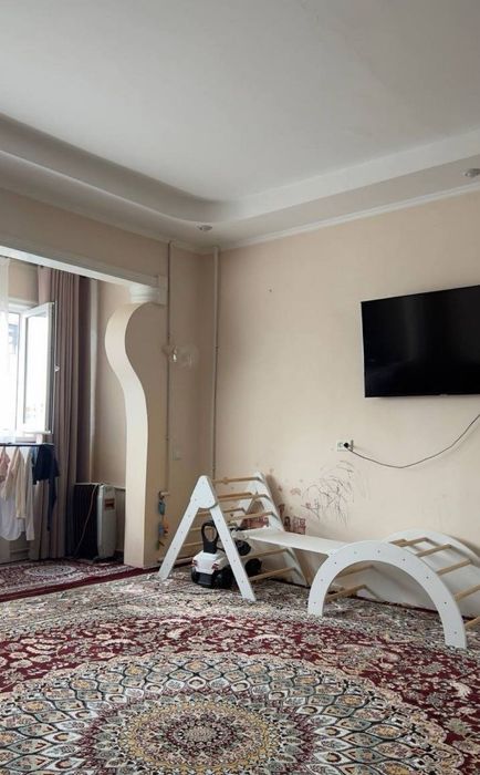 Продаётся на Карасу-1 2 ком