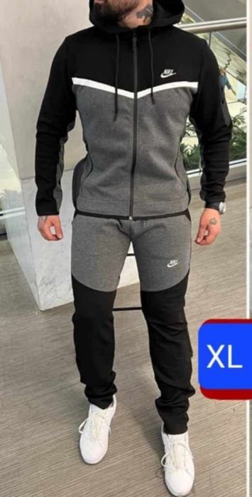 Trening barbati Nike