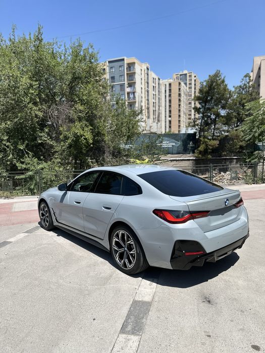 Bmw i4 2023 yil 40L