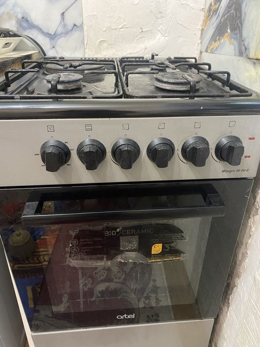 Газ плита  отличный