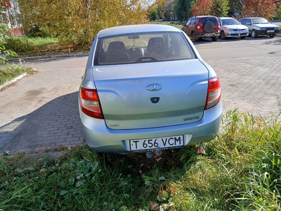 Автомобиль LADA Гранта