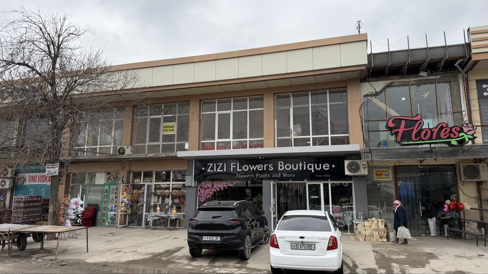 Срочно продается 3 магазина г. Янгиюль