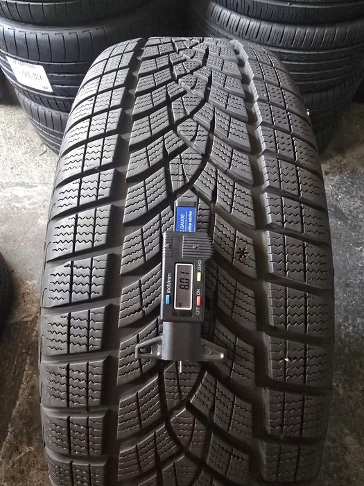 Goodyear 235/55 R18 104H MS iarnă