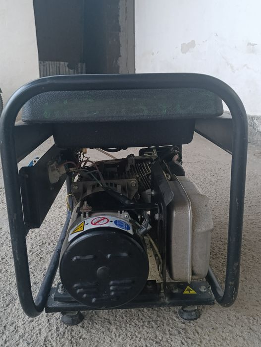 Движок 220 в холати яхши 3 кв т