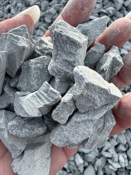 Piatra decorativa/ piatra concasata/ piatra garduri