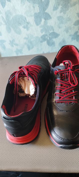 Туфли-кроссовки !