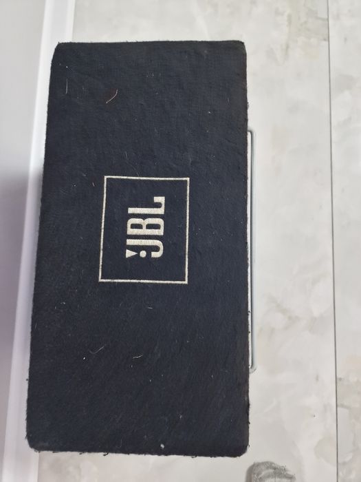 Сабвуфер автомобильный