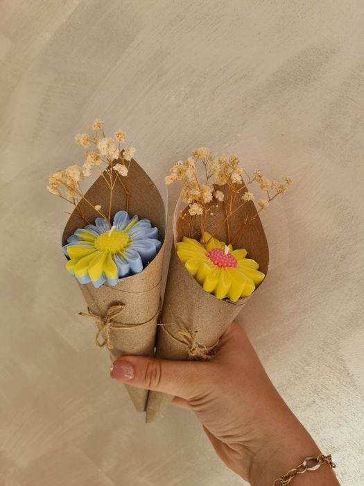 Букет от соеви свещи