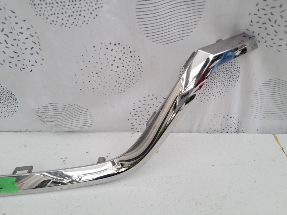 Хром лайсна грил решетка Renault Kangoo 2020 г