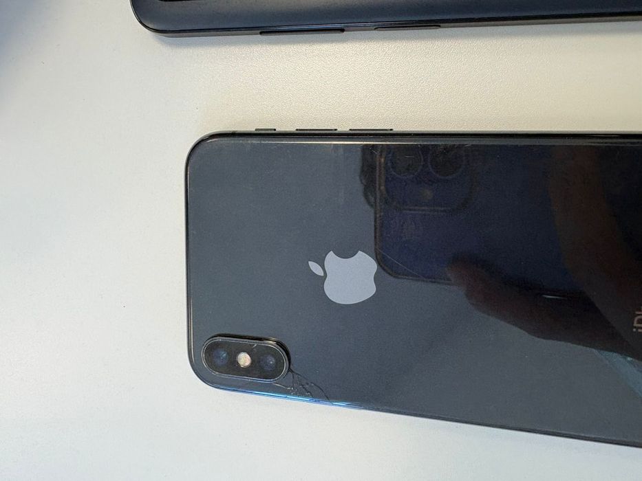 Redmi not 11s 64 iPhone x 256