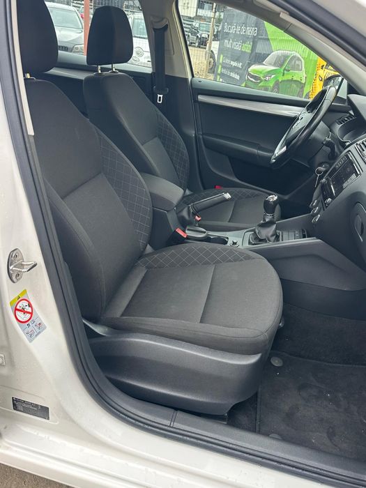 Skoda Octavia Limuzina !!