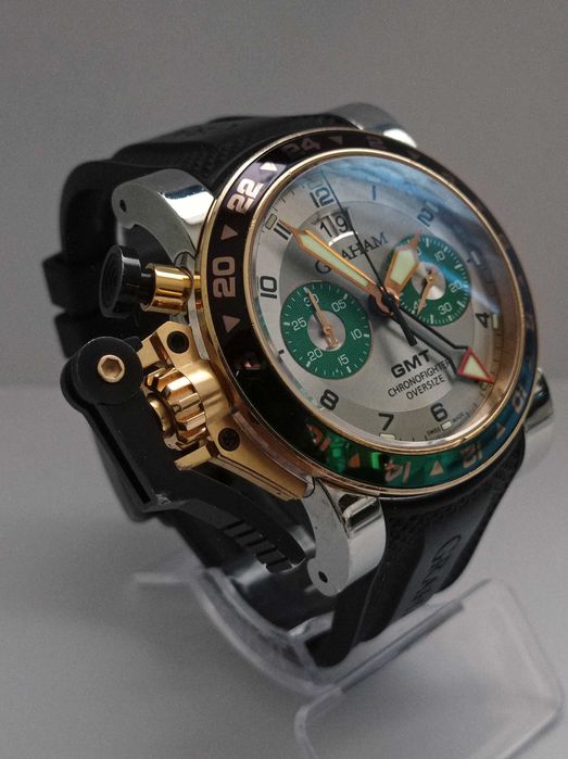 Graham Chronofighter Oversize GMT 47mm 18ct gold/steel