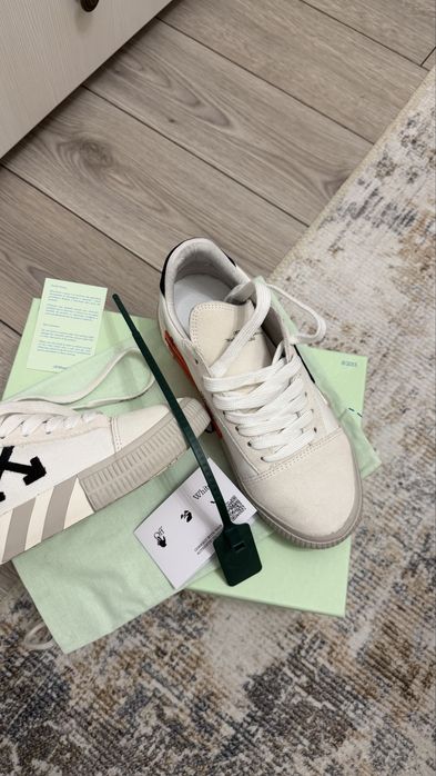 Off White Vulc Undercut