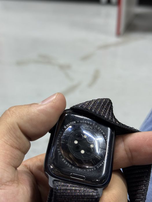 Apple Watch 7 45mm midnight