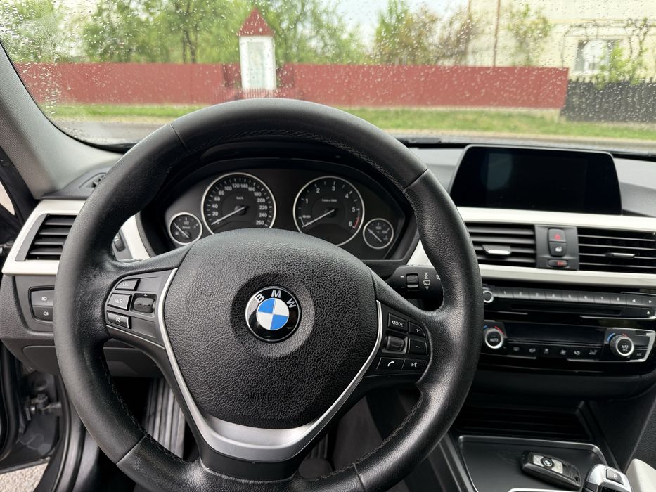 BMW F30 320d Facelift