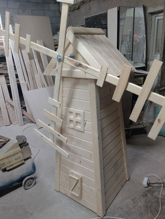 Мебель из дерева