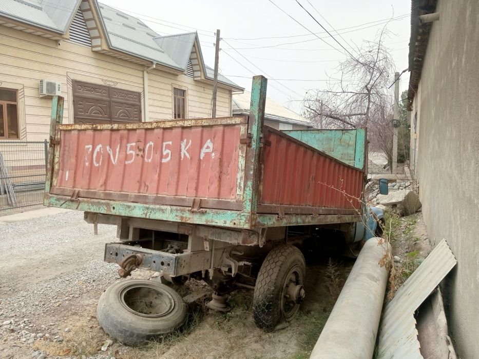 Zil 130  zapchasga sotiladi ЗИЛ 130