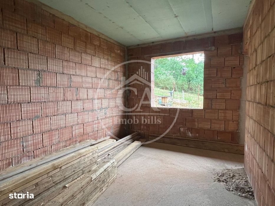 Casă cu 4 camere de vânzare în Hidișelul de Sus, Bihor