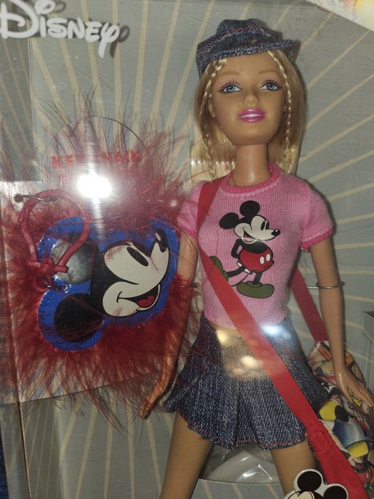 Барби Микки Маус с брелком