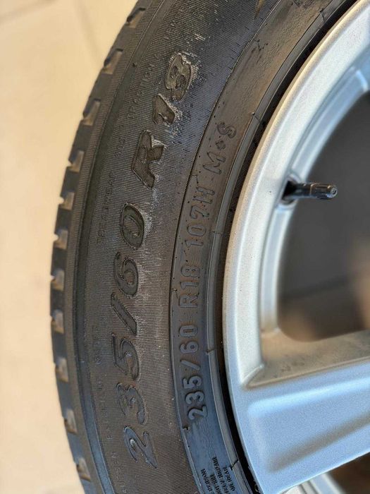 Set roti complet jante VOLVO XC90 + anvelope PIRELLI 235/60 R18 M+S