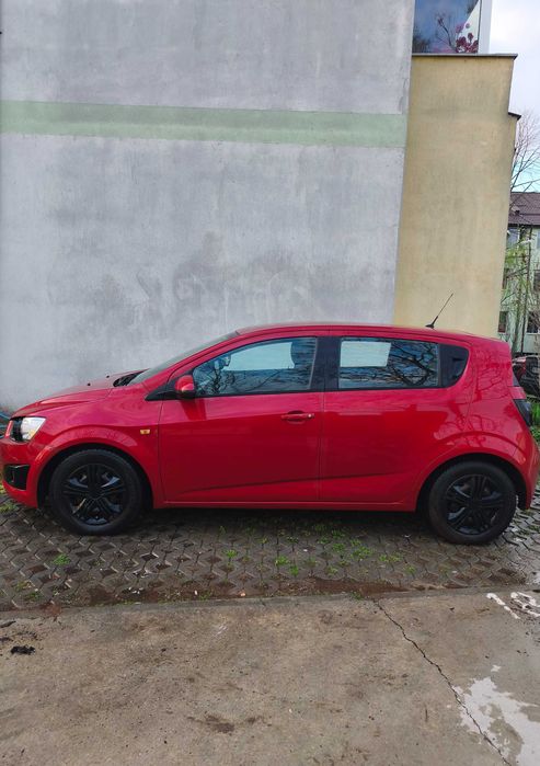 Vând Chevrolet aveo 2012
