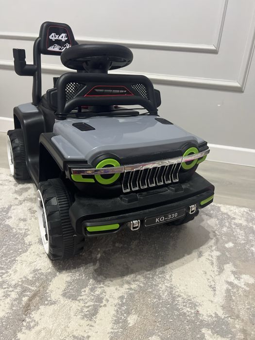 Машинка для мальчика,