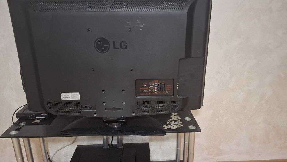 Жк Телевизор  LG