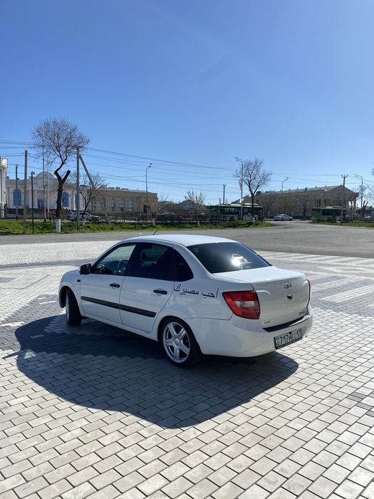 Lada Granta 2190 СРОЧНО!