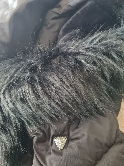 Guess geaca editie lux,  impermeabila, cu puf