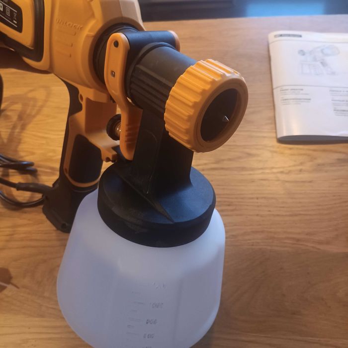 Електрически пистолет за боядисване 700W, 1200 мл, 4 дюзи, 3 режима