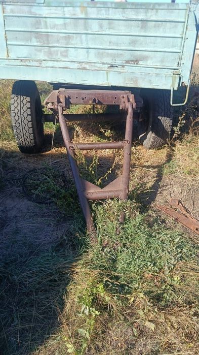 Продам прицеп маз