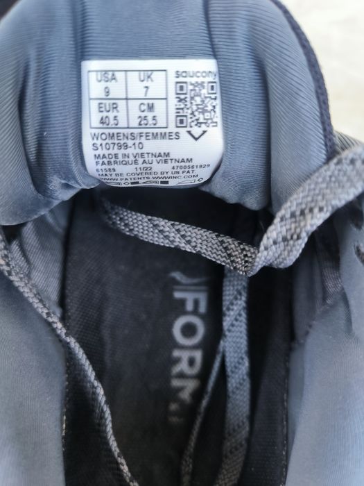 Обувки Saucony номер 40,5