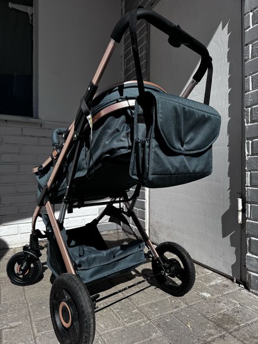 Коляска детская в отл состоянии