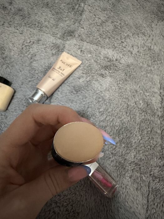 Фон дьо тен в стик Dior