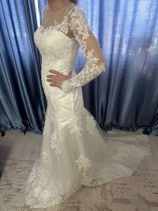 Распродажа новых свадебных платьев