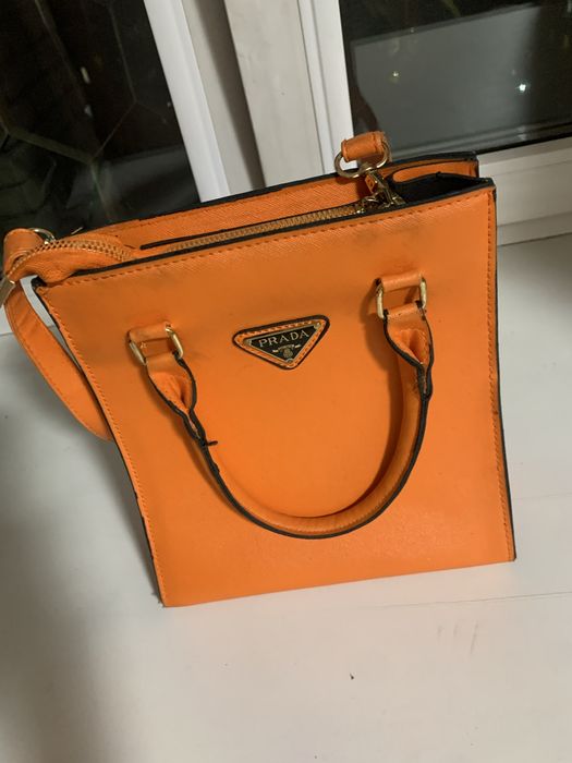 Сумочки новые отдам все за 2000 тг