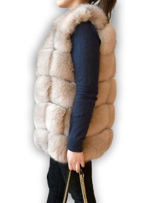 Елек с естествен косъм от лисица