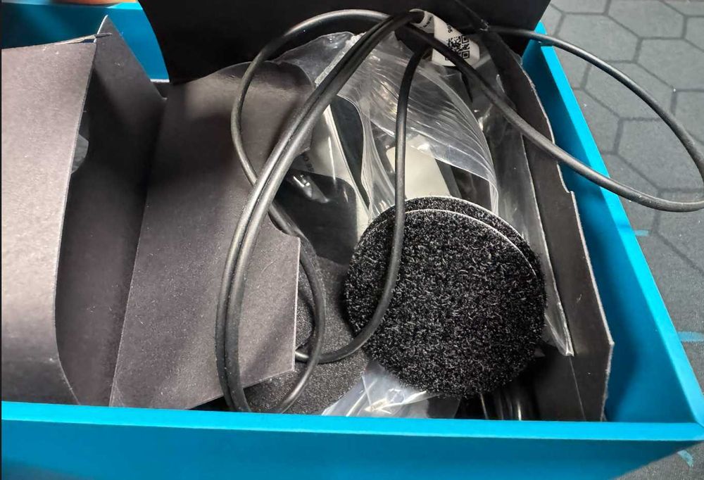 Sistem Intercom Moto Cardo Packtalk Edge NEFOLOSIT + Accesorii