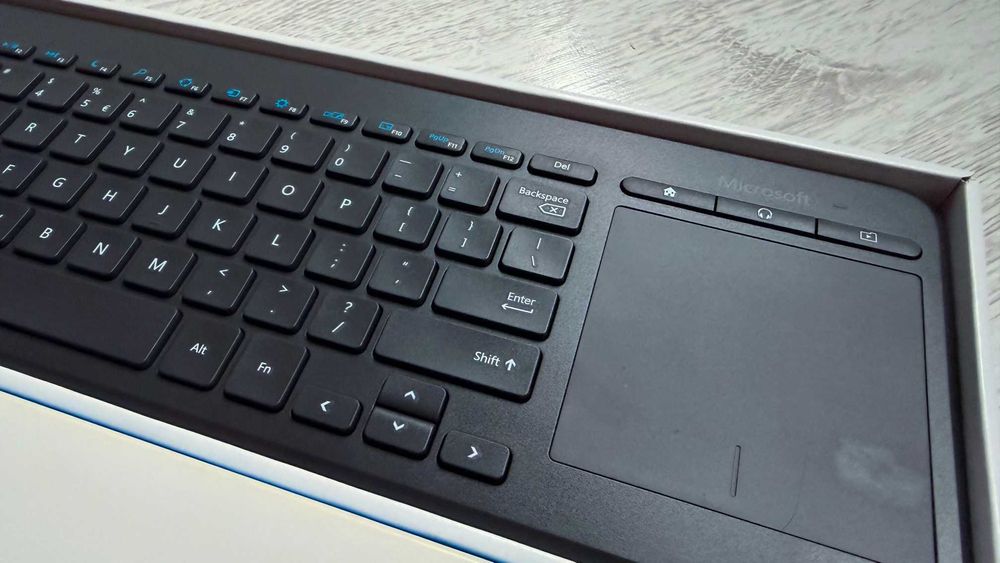 Tastatura Microsoft All-in-One Media