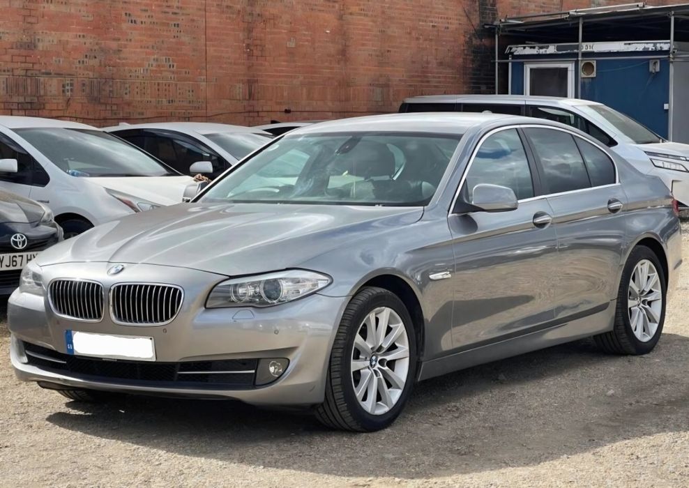 Dezmembrez F10 530D motor 3000 N57 cutie automata