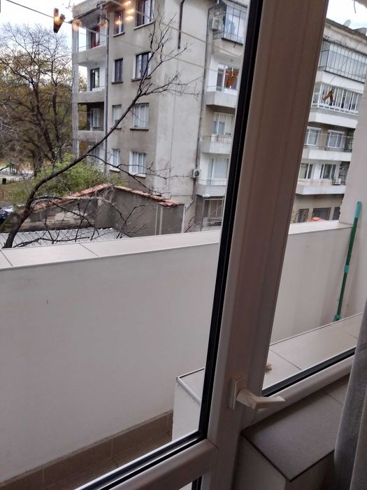 Дава се под наем Двустаен апартамент в Варна, Център - 55 кв.м за 561 € - Снимка #6