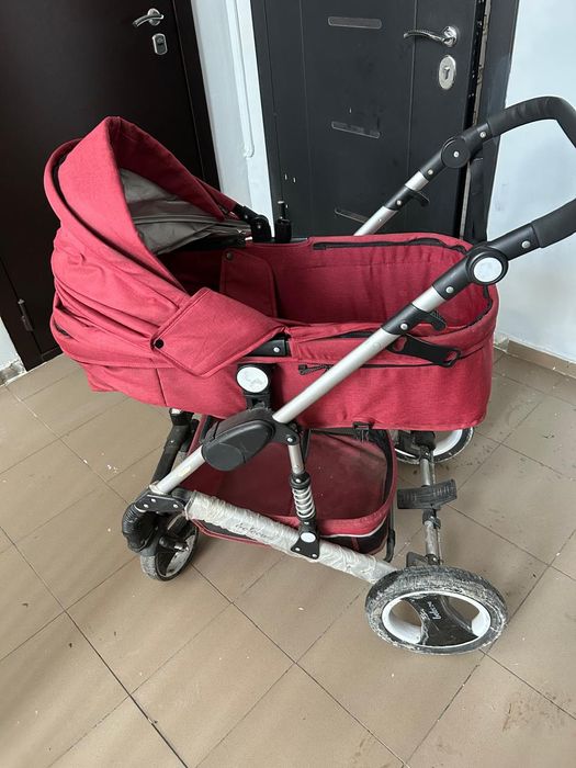 Продам прогулочную коляску