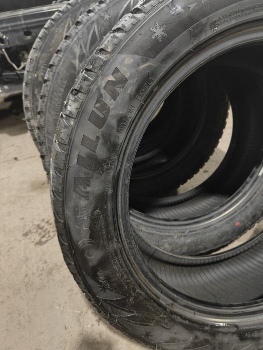 Продам зимние шины