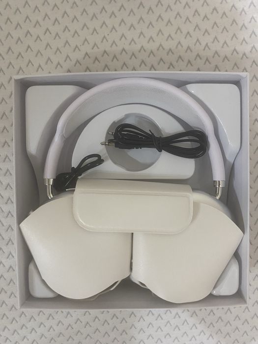 Airpods Max  argintiu