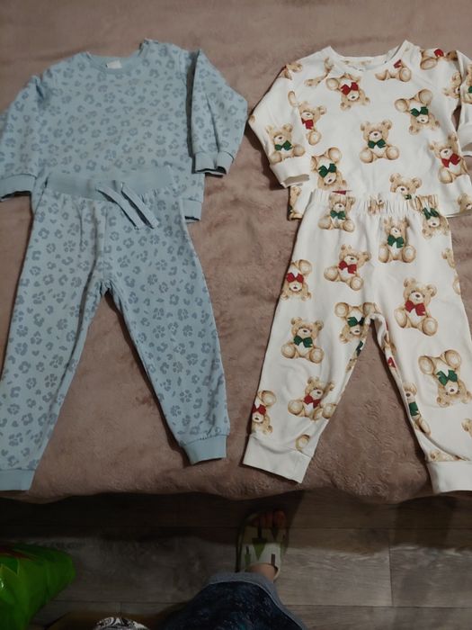 Отдам вещи на девочку