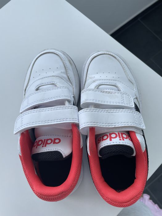 Маратонки Adidas 28 номер