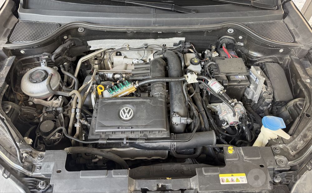 Volkswagen JETTA VS5