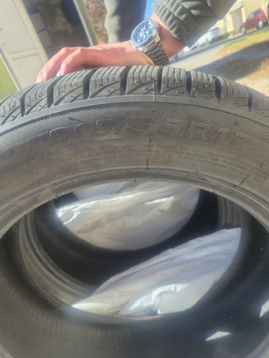 Зимние шины R17 215/55